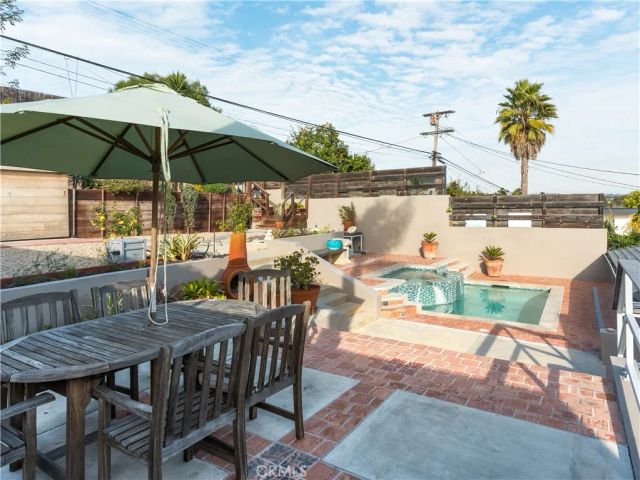 6039 W 76th Street, Los Angeles, CA 90045
