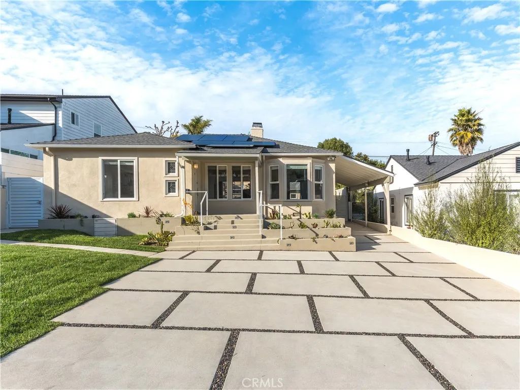 6039 W 76th Street, Los Angeles, CA 90045