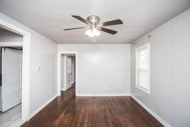 2409 39th Street, Lubbock, TX 79412