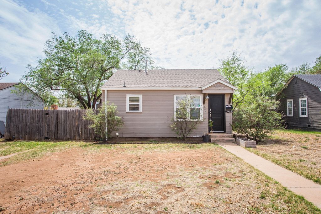 2409 39th Street, Lubbock, TX 79412