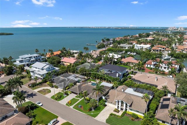 6129 LEELAND STREET S, St Petersburg, FL 33715