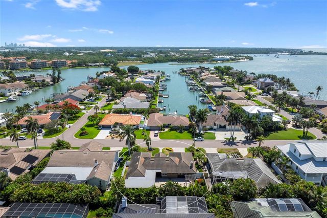 6129 LEELAND STREET S, St Petersburg, FL 33715