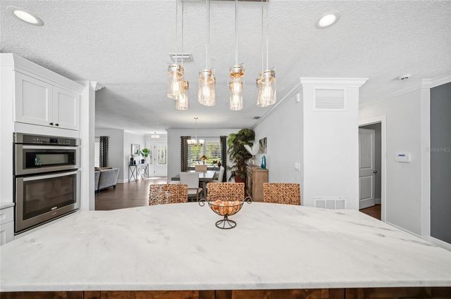 6129 LEELAND STREET S, St Petersburg, FL 33715