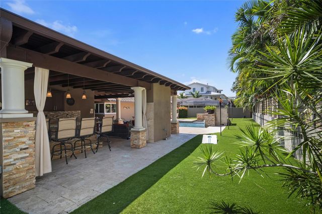 6129 LEELAND STREET S, St Petersburg, FL 33715