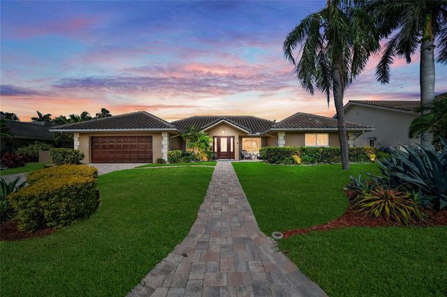 6129 LEELAND STREET S, St Petersburg, FL 33715