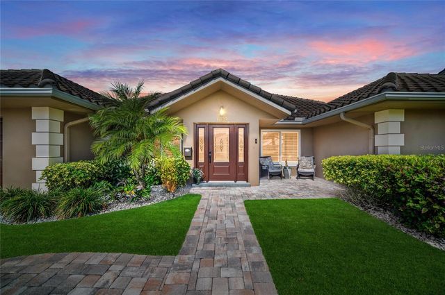 6129 LEELAND STREET S, St Petersburg, FL 33715
