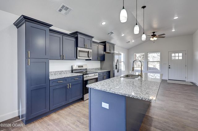 524 W Mineral Street, Oronogo, MO 64855