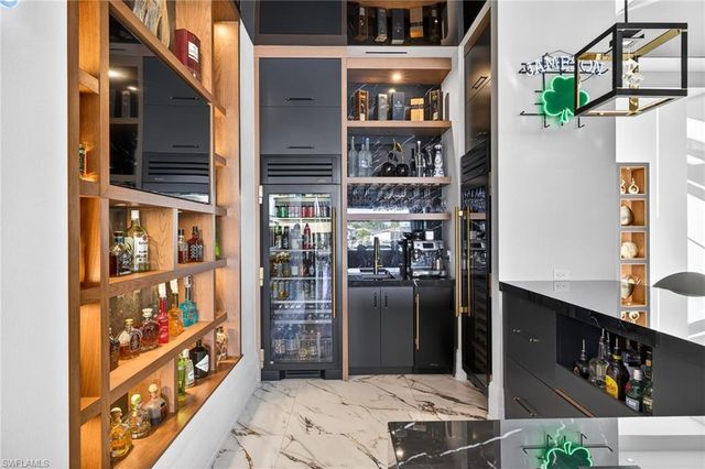 105 SW 51st TER, Cape Coral, FL 33914