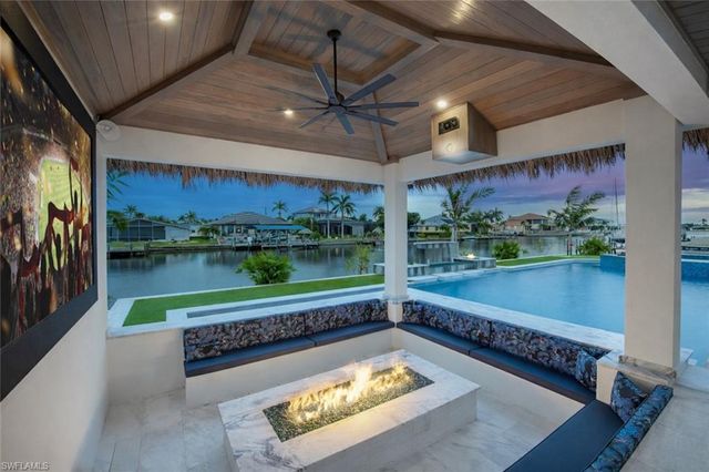 105 SW 51st TER, Cape Coral, FL 33914