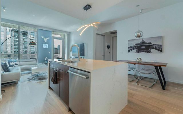 301 West Ave 1705, Austin, TX 78701