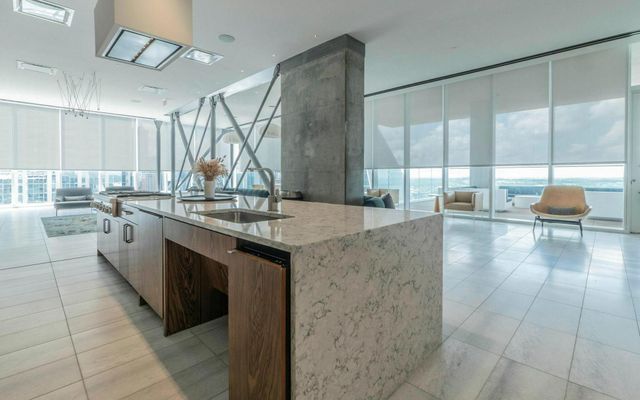 301 West Ave 1705, Austin, TX 78701