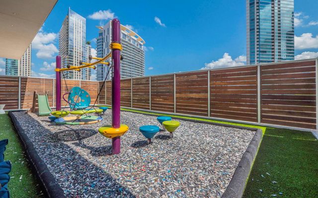 301 West Ave 1705, Austin, TX 78701