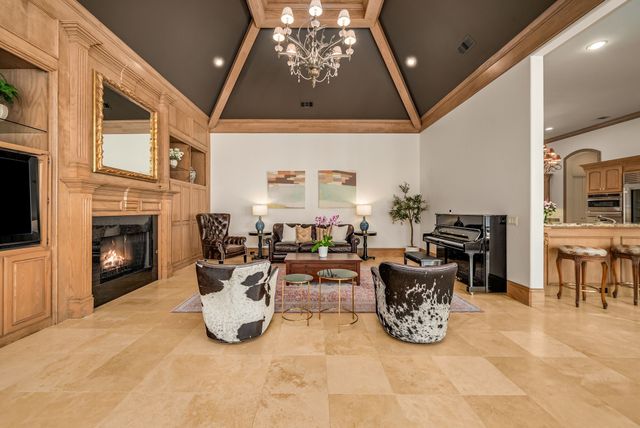 6049 Arrowhead Drive, Frisco, TX 75034