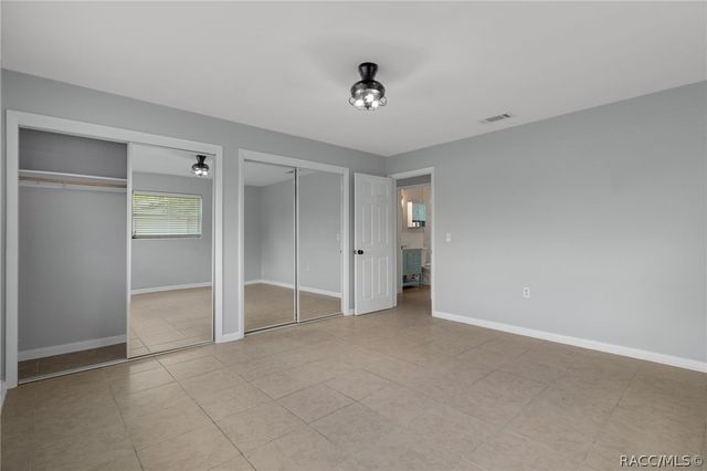 16 S Desoto Street, Beverly Hills, FL 34465