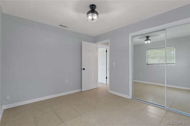 16 S Desoto Street, Beverly Hills, FL 34465