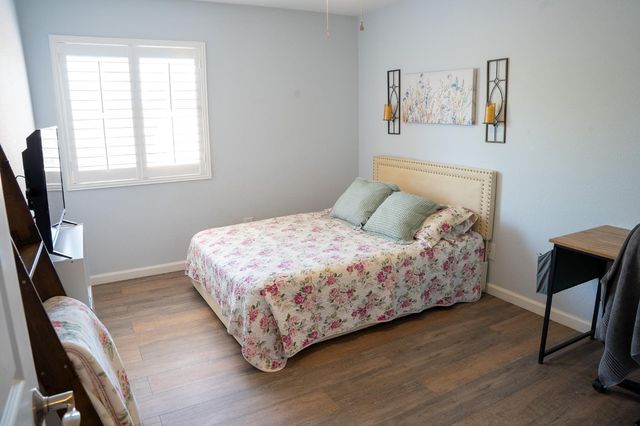 10961 Woolwich Way, Mather, CA 95655