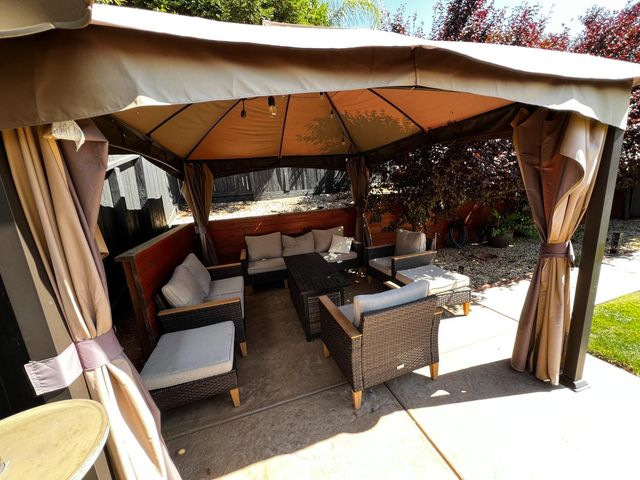 10961 Woolwich Way, Mather, CA 95655