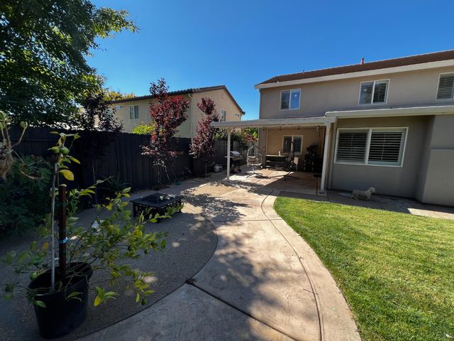 10961 Woolwich Way, Mather, CA 95655