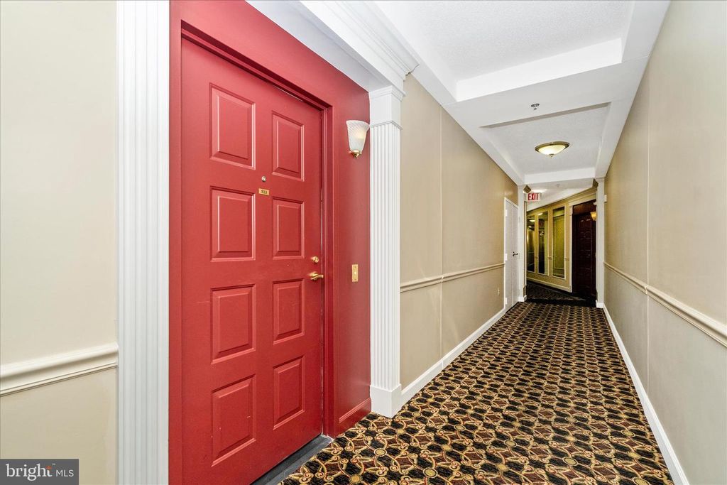 Image 22 of property listing at 3100 N LEISURE WORLD BLVD #523, Silver Spring, MD 20906