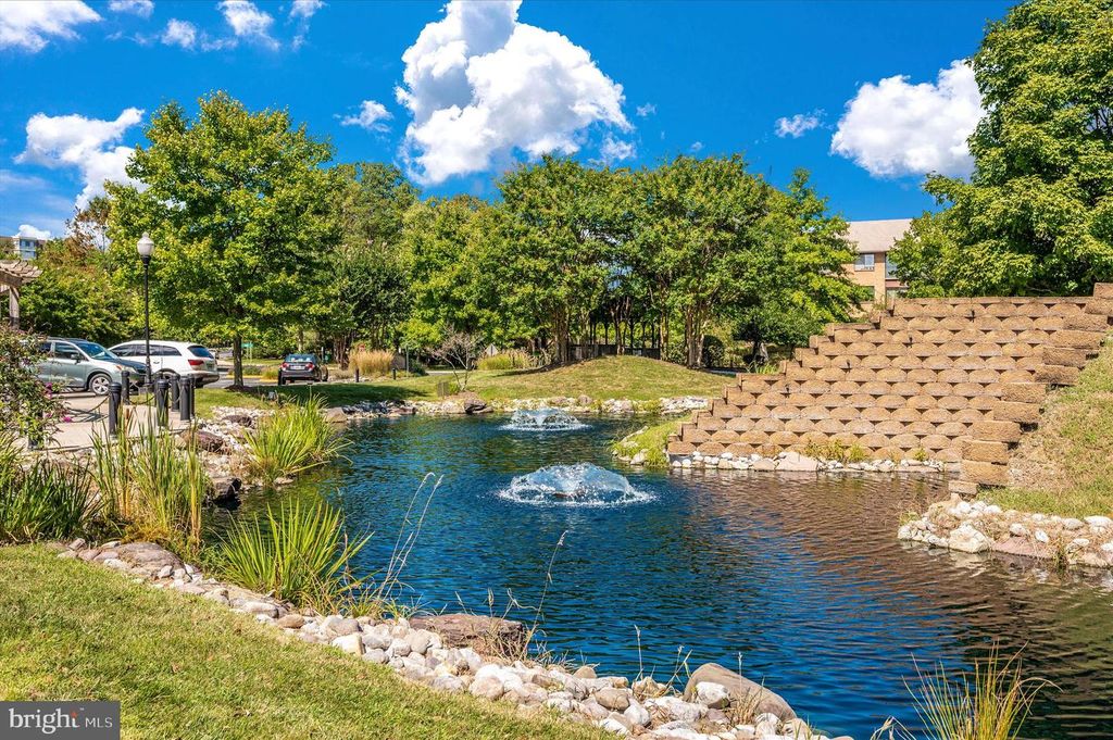 Image 29 of property listing at 3100 N LEISURE WORLD BLVD #523, Silver Spring, MD 20906