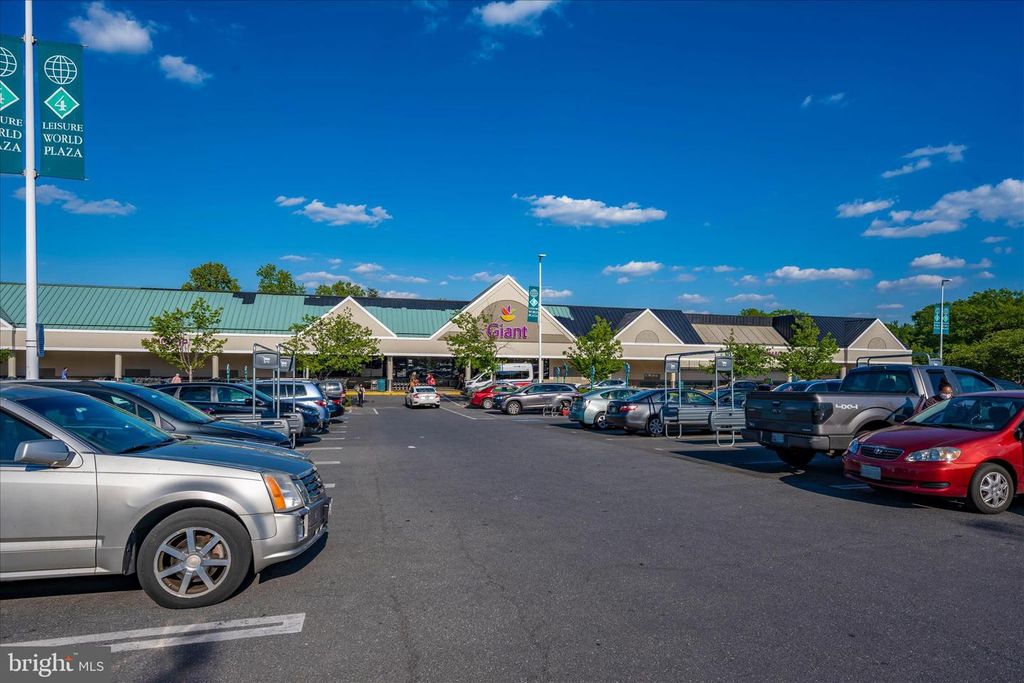 Image 48 of property listing at 3100 N LEISURE WORLD BLVD #523, Silver Spring, MD 20906