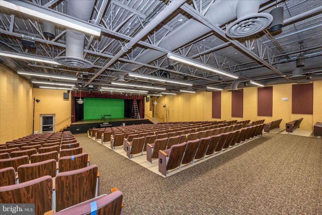 Image 55 of property listing at 3100 N LEISURE WORLD BLVD #523, Silver Spring, MD 20906
