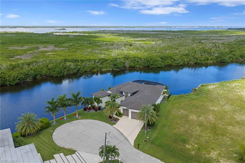 2939 SW 28th LN, CAPE CORAL, FL 33914 — photo 4