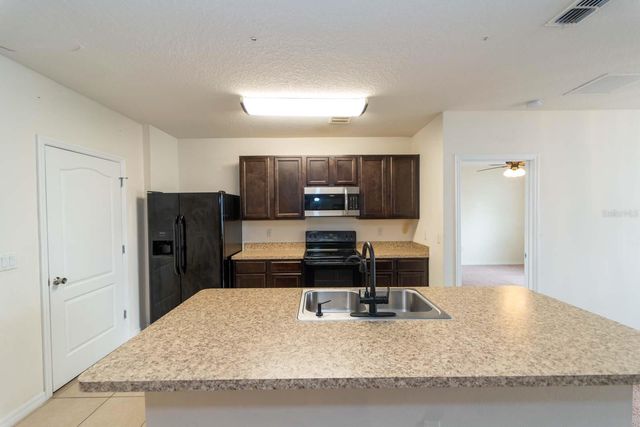 138 TRACY CIRCLE, Haines City, FL 33844