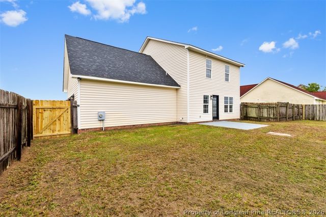280 Sunflower Street, Raeford, NC 28376