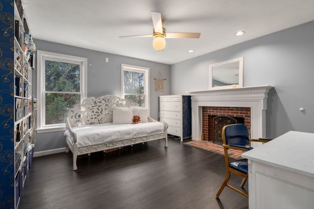 48 Fitchburg St, Marlborough, MA 01752