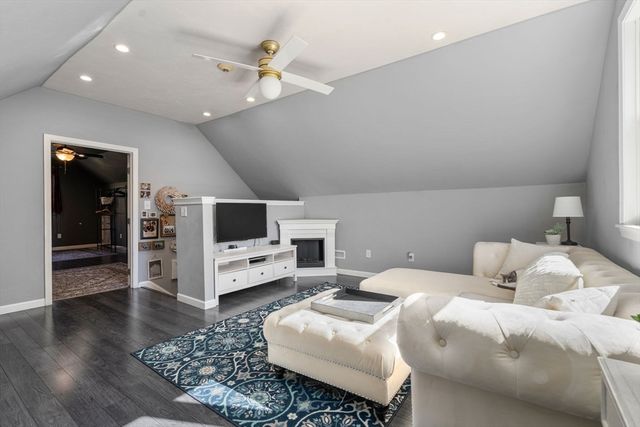 48 Fitchburg St, Marlborough, MA 01752