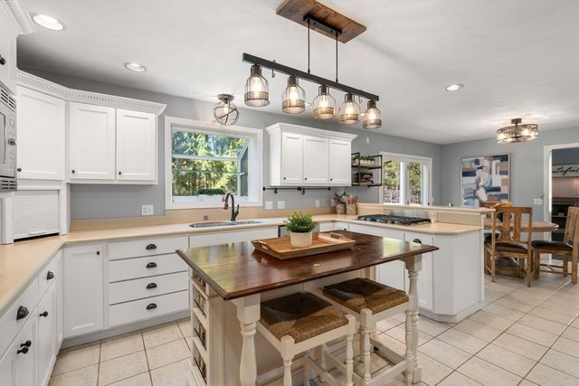 48 Fitchburg St, Marlborough, MA 01752