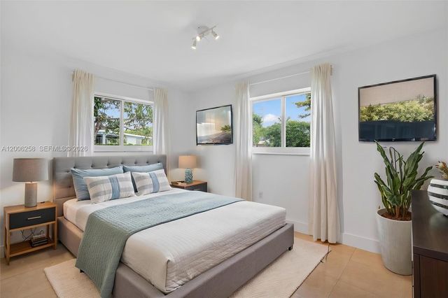 8161 SW 104th St 0, Miami, FL 33156