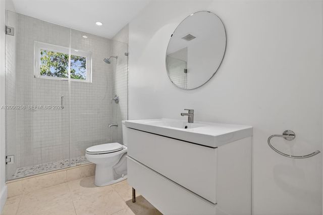 8161 SW 104th St 0, Miami, FL 33156