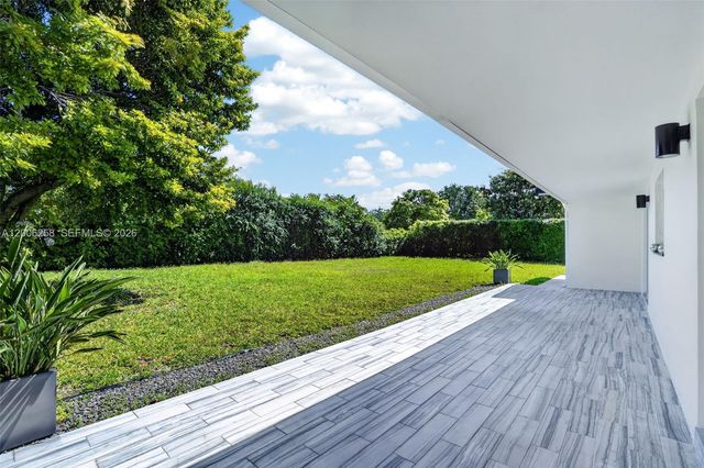 8161 SW 104th St 0, Miami, FL 33156