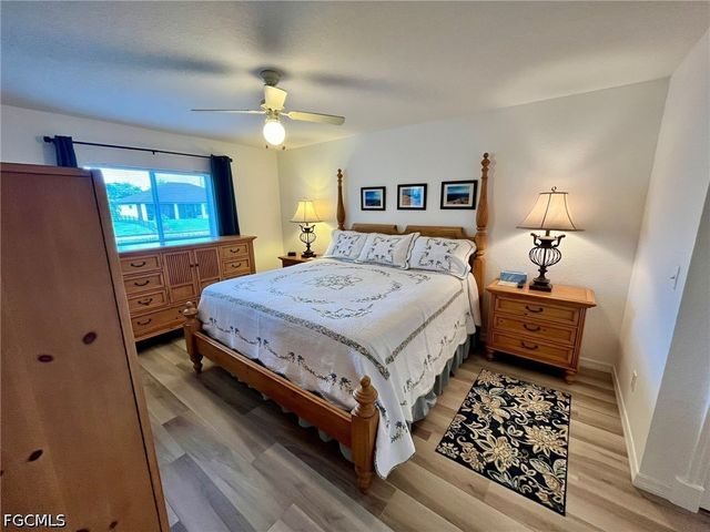818 SW 8th PL, Cape Coral, FL 33991