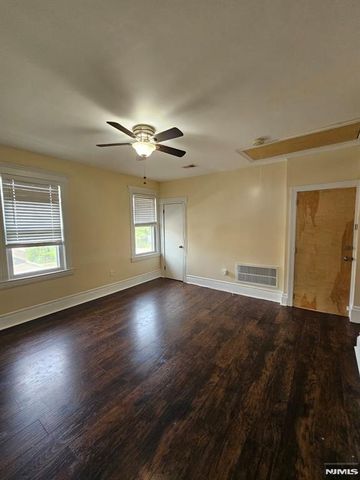 240 Copeland Avenue 2, Lyndhurst, NJ 07071