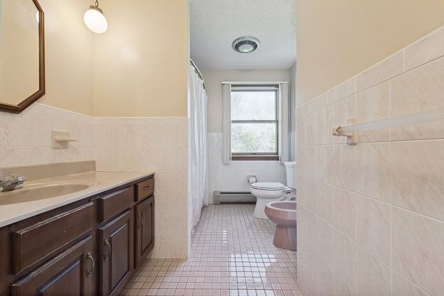 788 Smith Neck Rd, Dartmouth, MA 02748