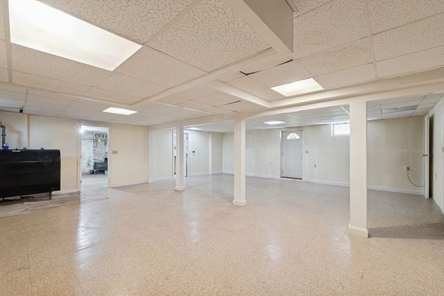788 Smith Neck Rd, Dartmouth, MA 02748