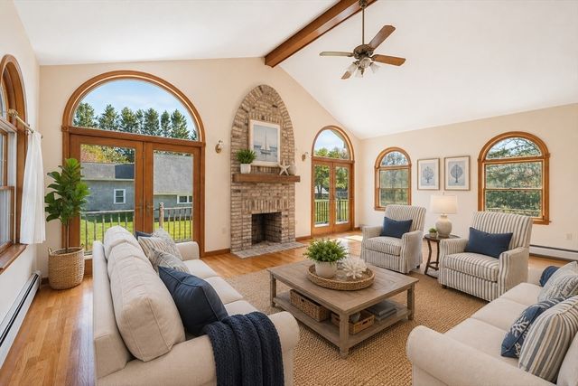 788 Smith Neck Rd, Dartmouth, MA 02748