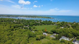 788 Smith Neck Rd, Dartmouth, MA 02748