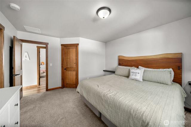 632 S Newton Avenue, East Wenatchee, WA 98802