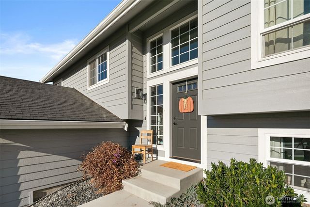 632 S Newton Avenue, East Wenatchee, WA 98802