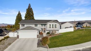 632 S Newton Avenue, East Wenatchee, WA 98802