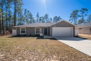 24300 NW Falcon Avenue, Dunnellon, FL 34431