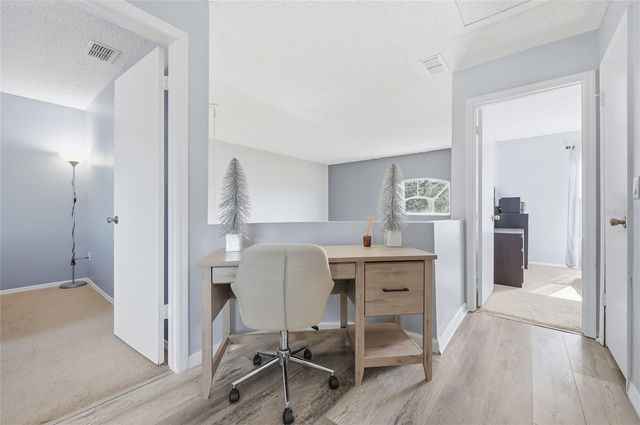 1232 BAREFOOT BAY DRIVE, Orlando, FL 32824