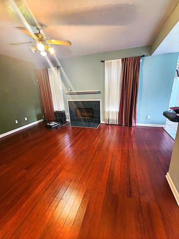 16507 Brentford Court, Houston, TX 77083