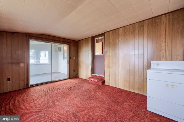 222 ROBIN RD, Hershey, PA 17033