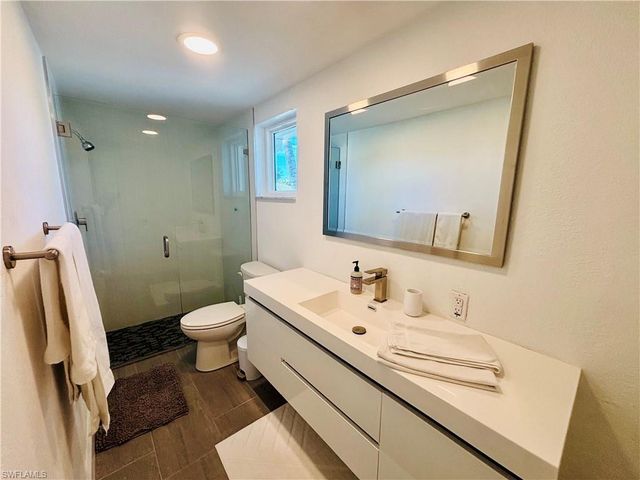 1357 Kingswood CT, Fort Myers, FL 33919