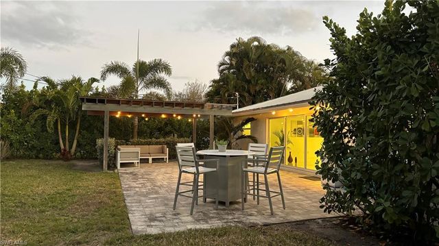 1357 Kingswood CT, Fort Myers, FL 33919